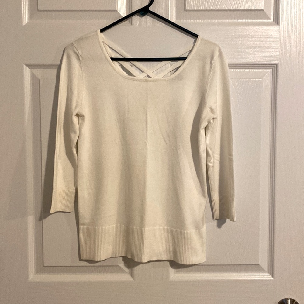 Cable & Gauge 3/4 sleeve white sweater